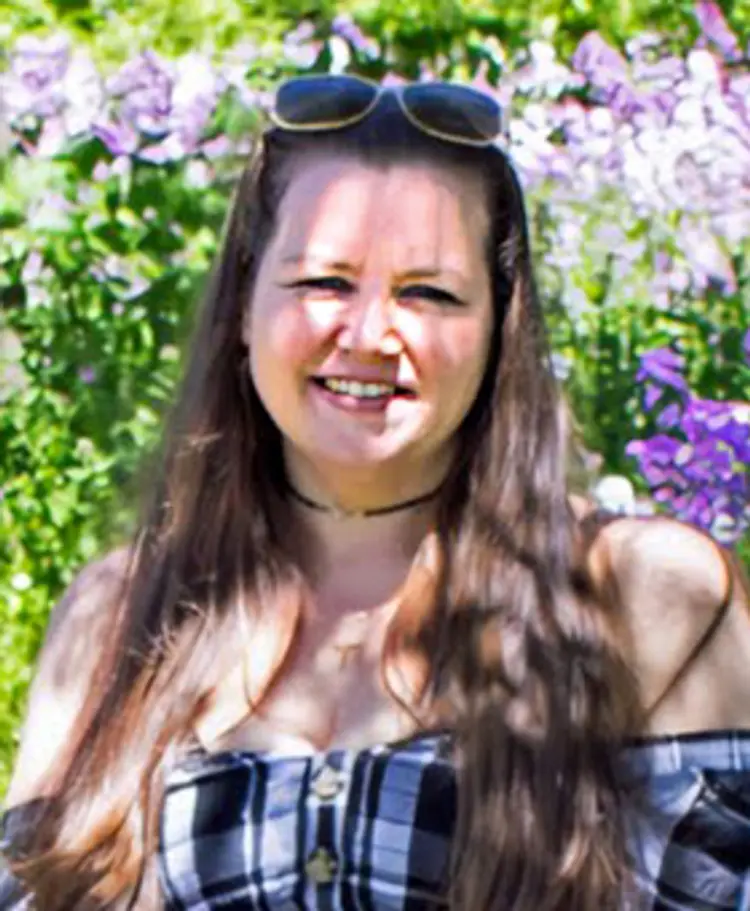 photo of Melissa Dixon