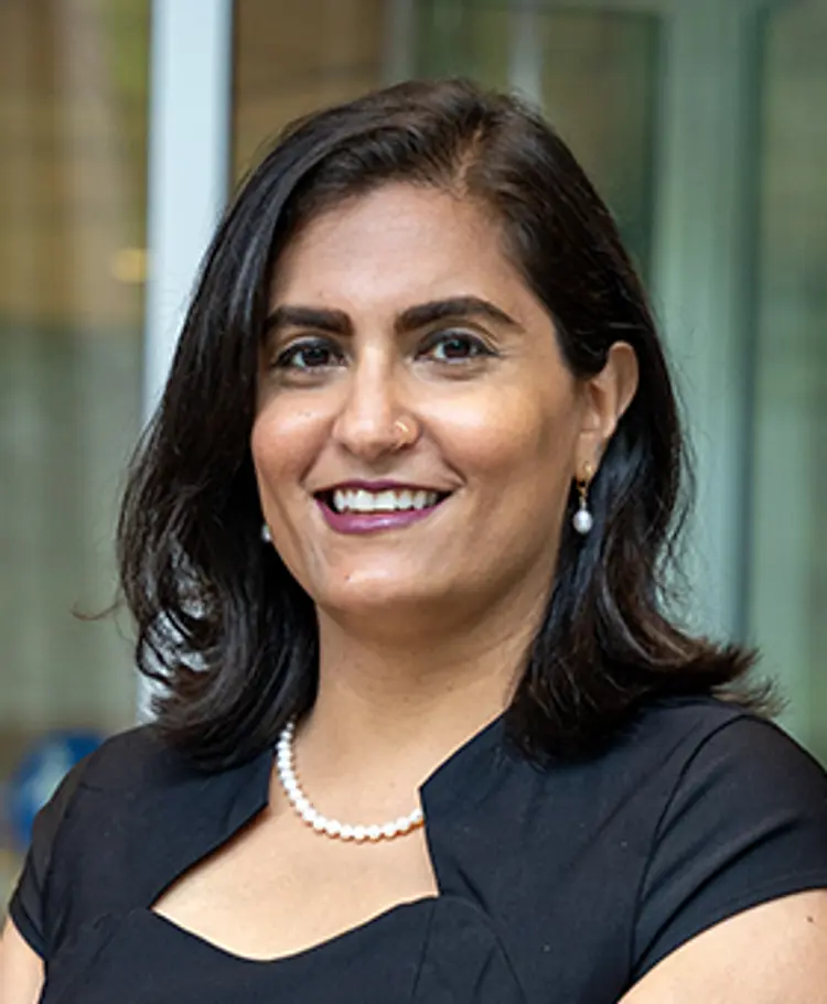 photo of Tina Aswani-Omprakash 