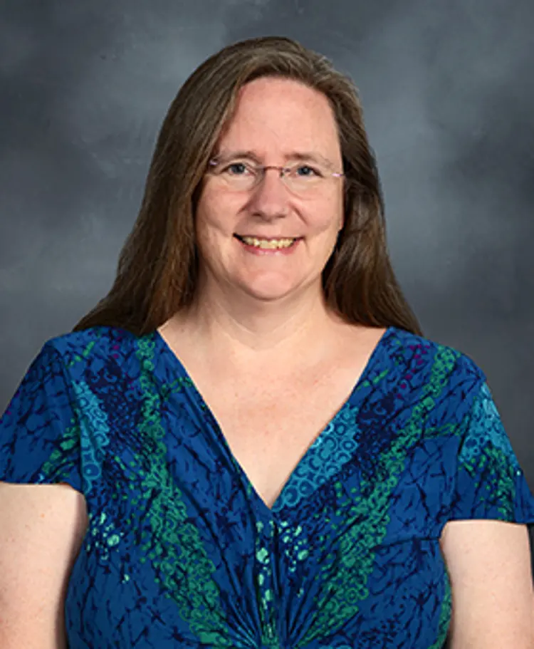 photo of Lauren Osborne