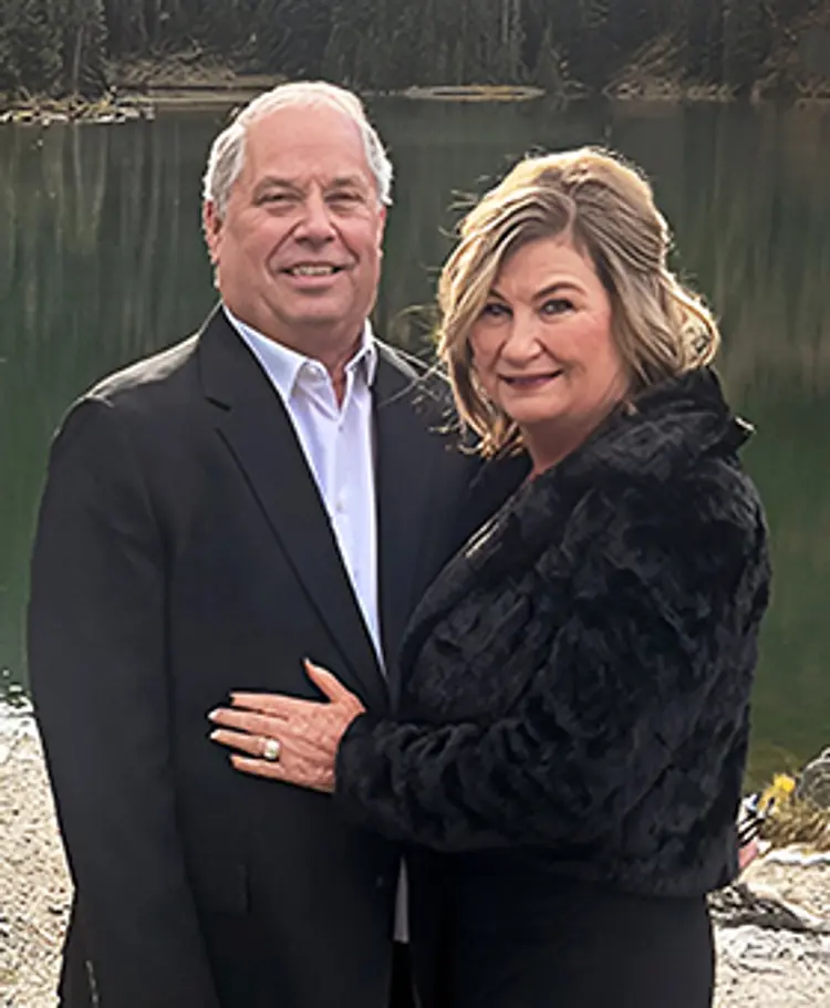 photo of Greg and Jodie Bard