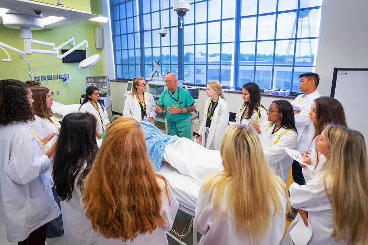 photo of wake forest school of medicine classroom