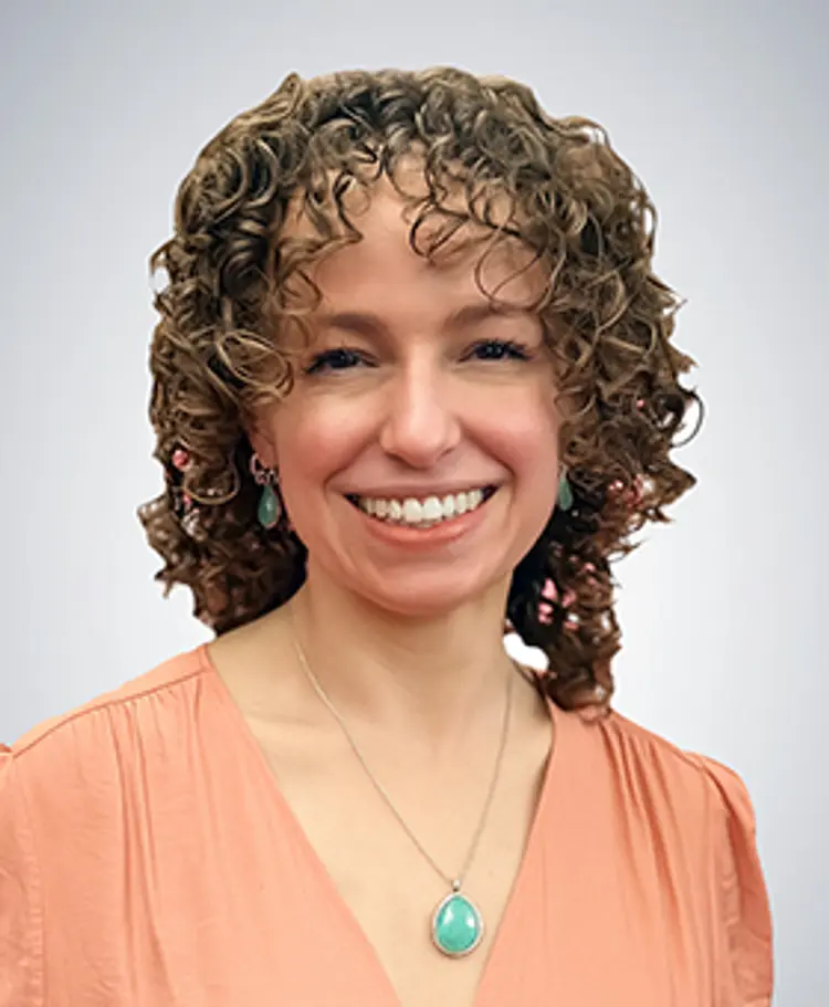 photo of Iris Gutmark-Little, MD