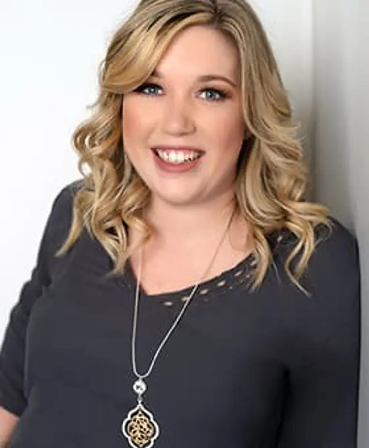photo of nicole schlechter