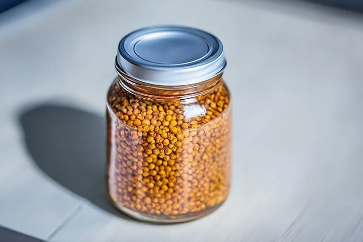 photo of bee pollen