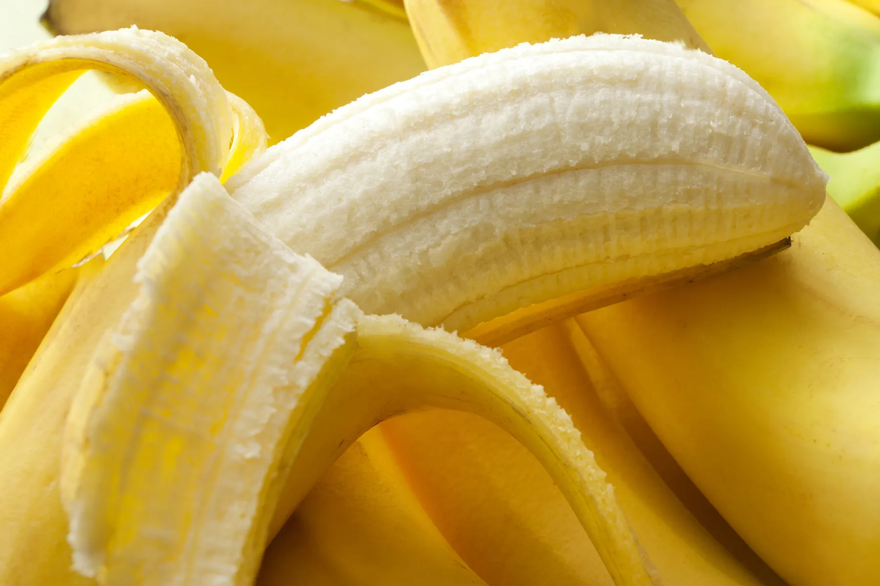 1800x1200_what_to_know_about_bananas_slideshow.jpg