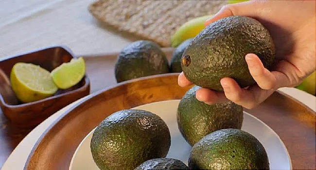 How to Pick the Perfect Avocado