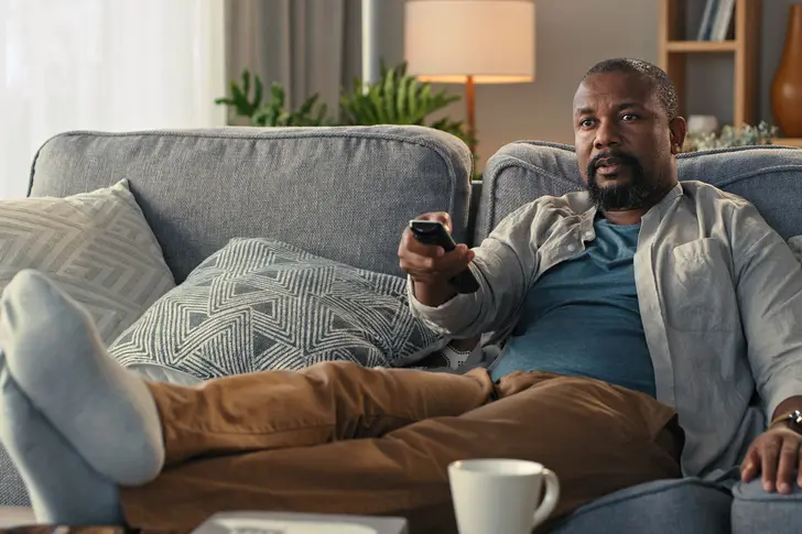 How Can Gaming and Binge-Watching TV Be Bad for Your Health? How Can Gaming and Binge-Watching TV Be Bad for Your Health?