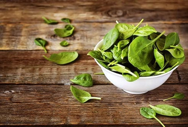 Spinach to Battle Brittle Hair