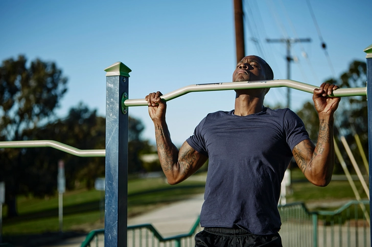 8. Lateral Pull-Downs 8. Lateral Pull-Downs