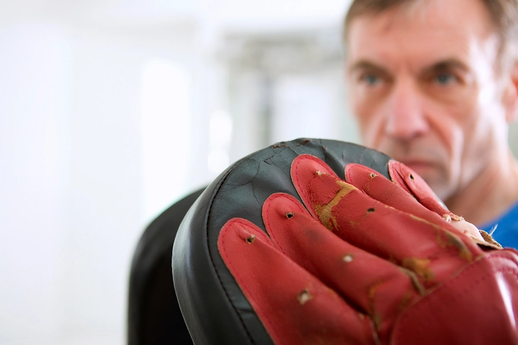 8. Power Through The Itch 8. Power Through The Itch