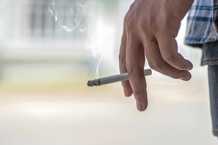 Avoid Smoke-filled Areas Avoid Smoke-filled Areas