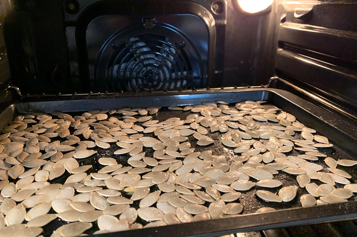 Roasted Pumpkin Seeds Roasted Pumpkin Seeds