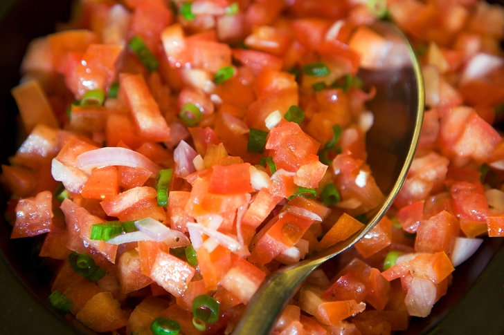 Sweet, Tangy Tomato Chutney