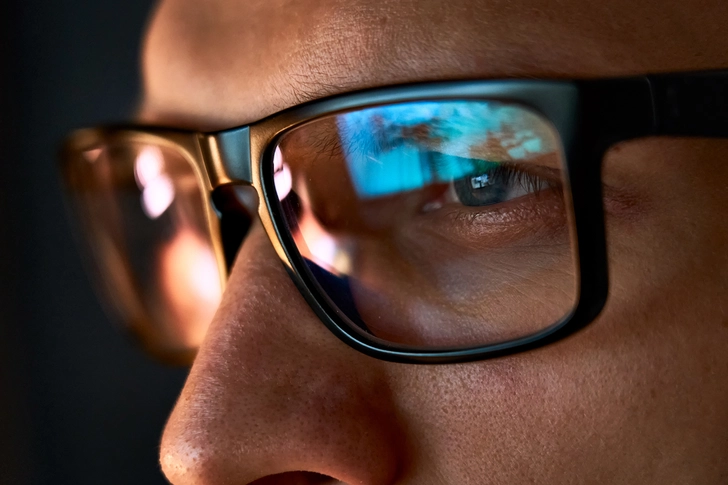 Magnifying Eyeglasses