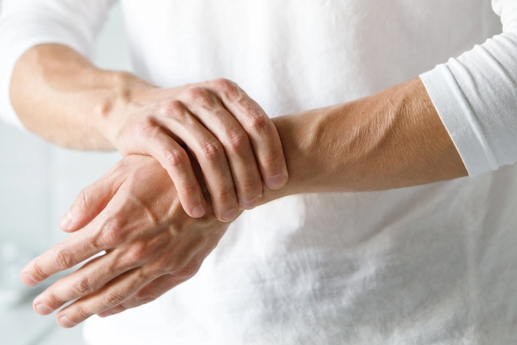Types of Arthritis Linked to Crohn's
