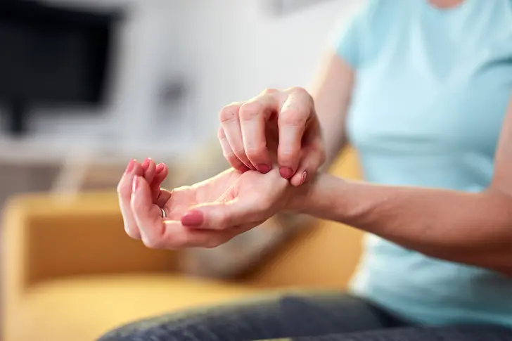 How to Ease Psoriatic Arthritis Pain