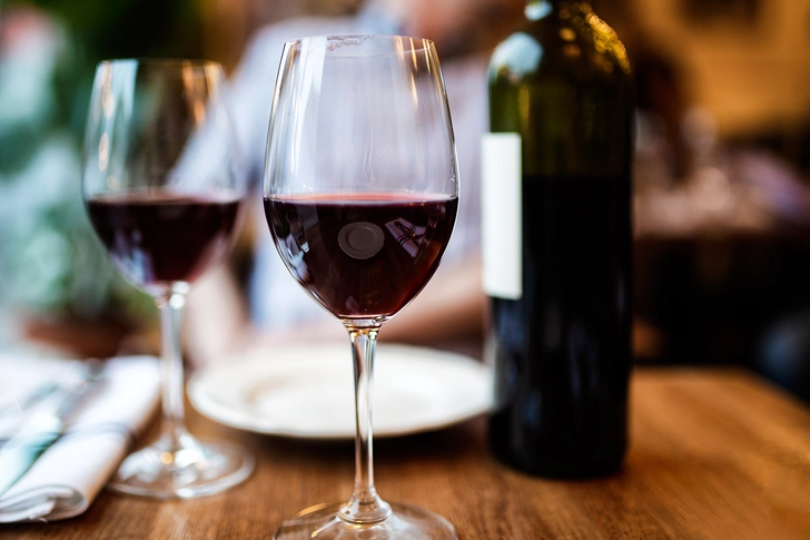 Red Wine and Resveratrol Red Wine and Resveratrol