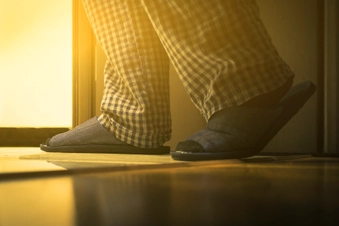 Waking Up to Pee Waking Up to Pee