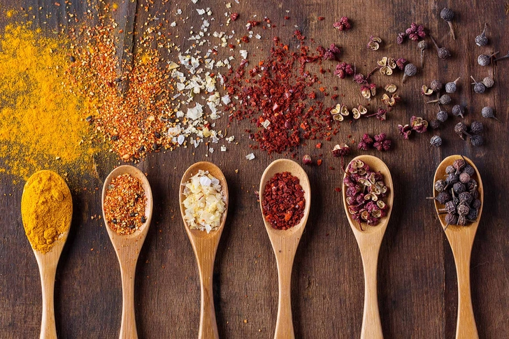 Adding Spices to Dry Foods