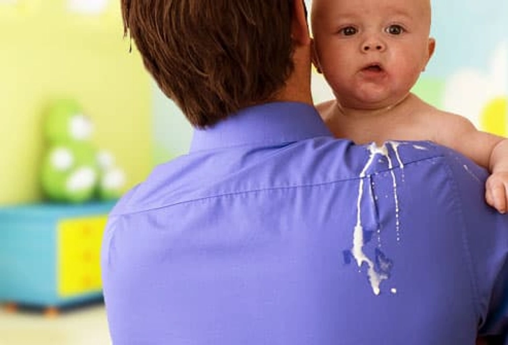 Spitting Up, Vomiting, Baby Reflux