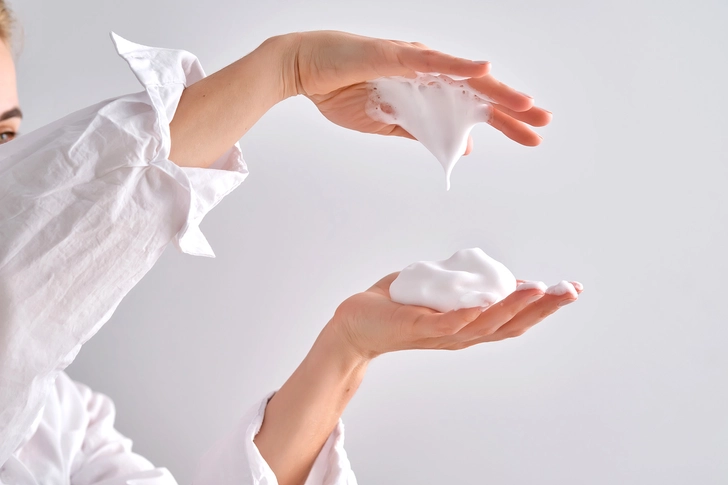 Love: Hyaluronic Acid Love: Hyaluronic Acid