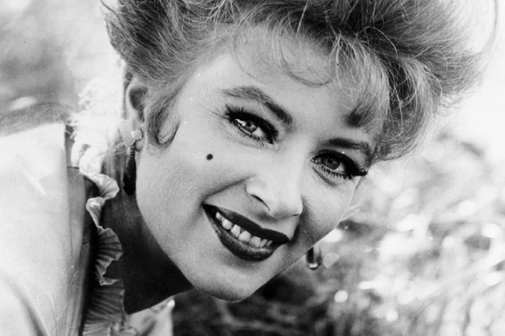 Amanda Blake Amanda Blake