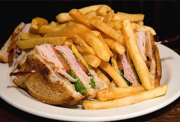 12. Be Smart When You Eat Out