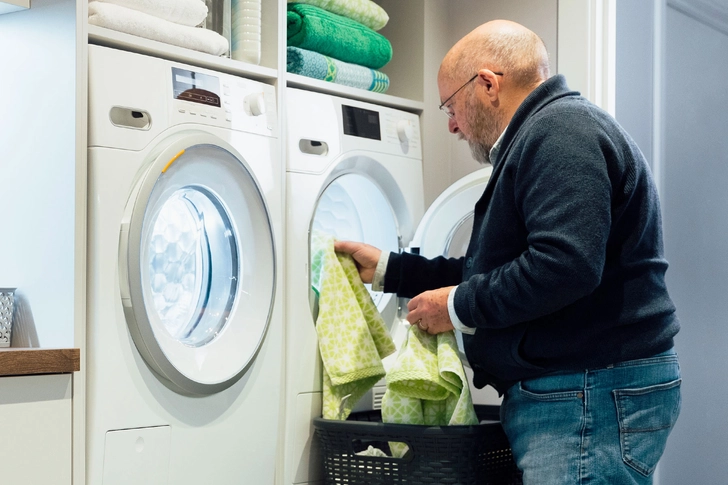 Dry Clothes Inside Dry Clothes Inside