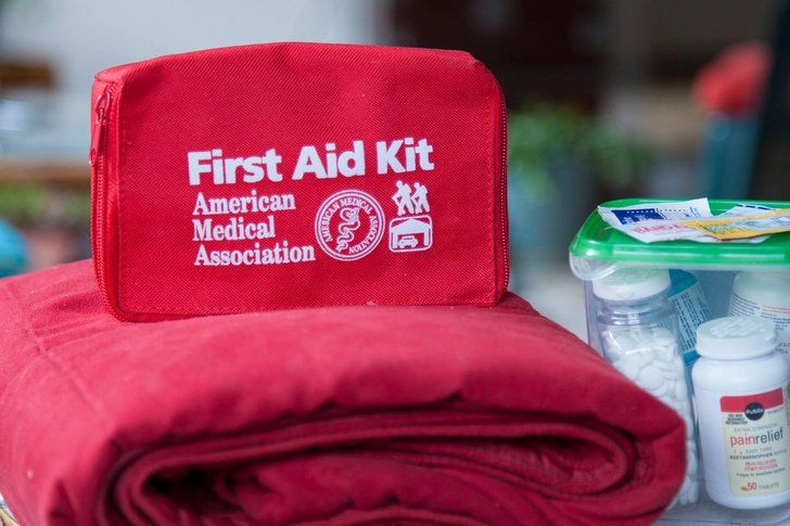 First-Aid Essentials First-Aid Essentials