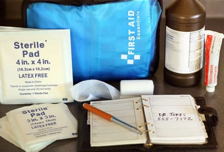 Set Up a First-Aid Kit Set Up a First-Aid Kit