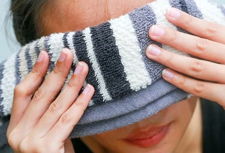 Evaporative Dry Eye Evaporative Dry Eye