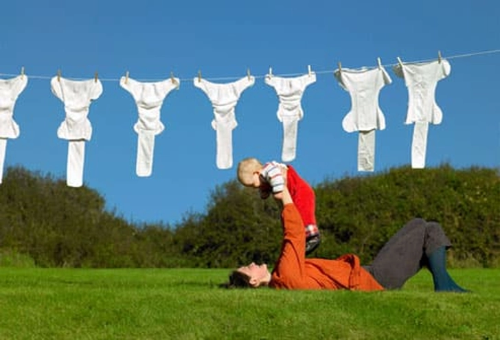 Disposable vs. Cloth Diapers