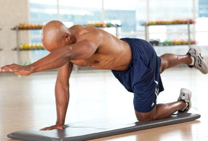 Abs and Back: Bird-Dog Abs and Back: Bird-Dog