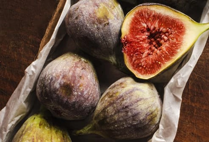 Figs Match Milk in Calcium