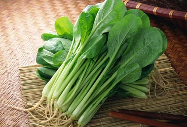 Spaghetti With Komatsuna Greens Spaghetti With Komatsuna Greens