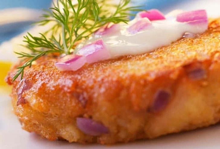 Salmon Croquettes With Dill Sauce Salmon Croquettes With Dill Sauce