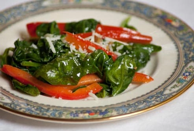 Classic Italian Sautéed Spinach Classic Italian Sautéed Spinach