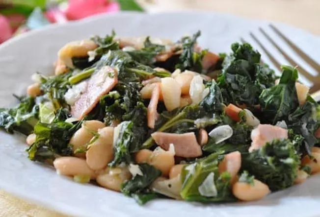 Sautéed Kale and White Beans