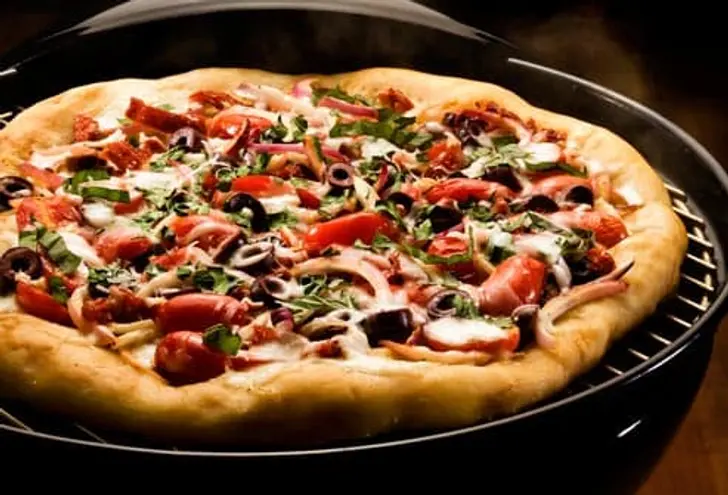 Put a Pizza on the Grill
