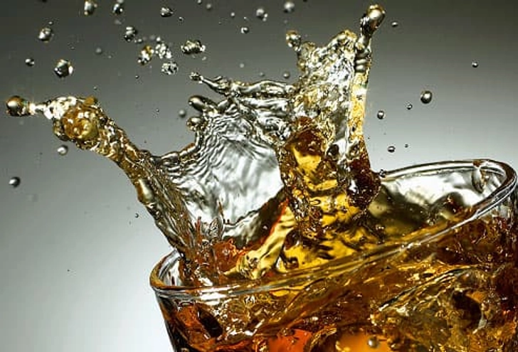 MYTH: Diet Cocktails Are a Safe Bet