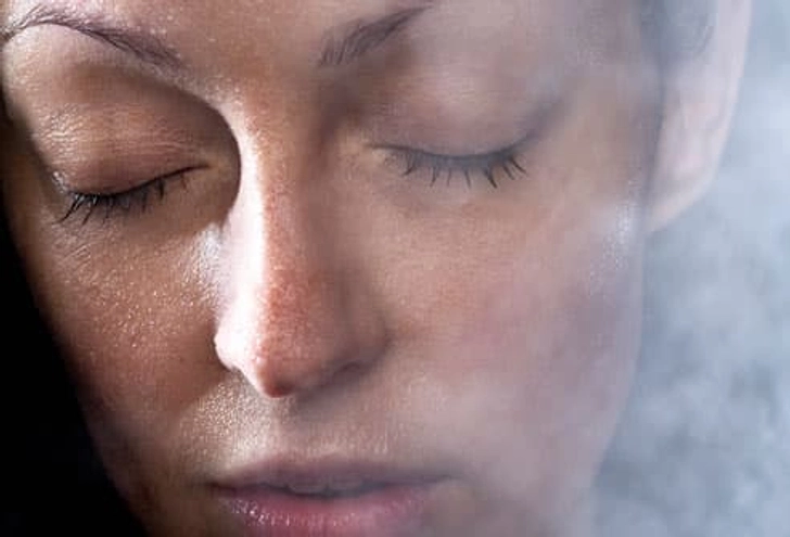Treat Pain With Heat or Cold