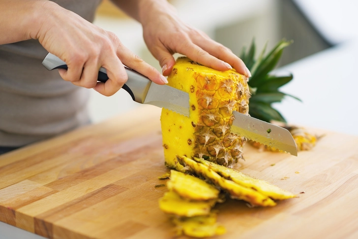 How to Cut Fresh Pineapple