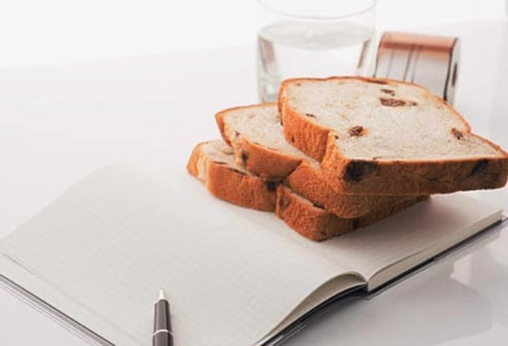Log Your Meals in a Food Journal