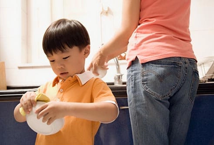 7 p.m. -- Mind Your Chores 7 p.m. -- Mind Your Chores