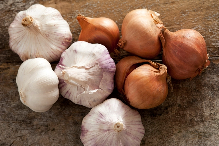 Garlic and Onions