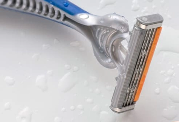 Razor Blades: 5-7 Uses Razor Blades: 5-7 Uses