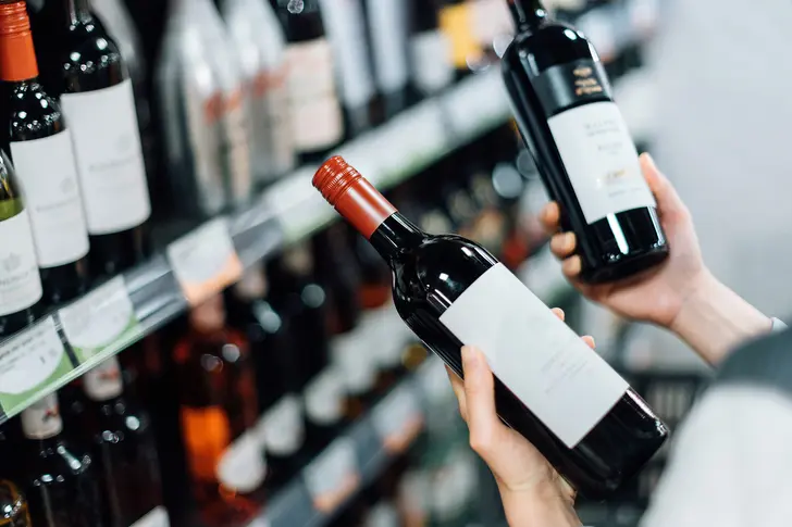 Alcohol: Risks vs. Benefits Alcohol: Risks vs. Benefits