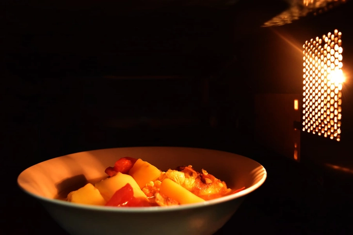 Myth: Microwaves Kill All the Bacteria