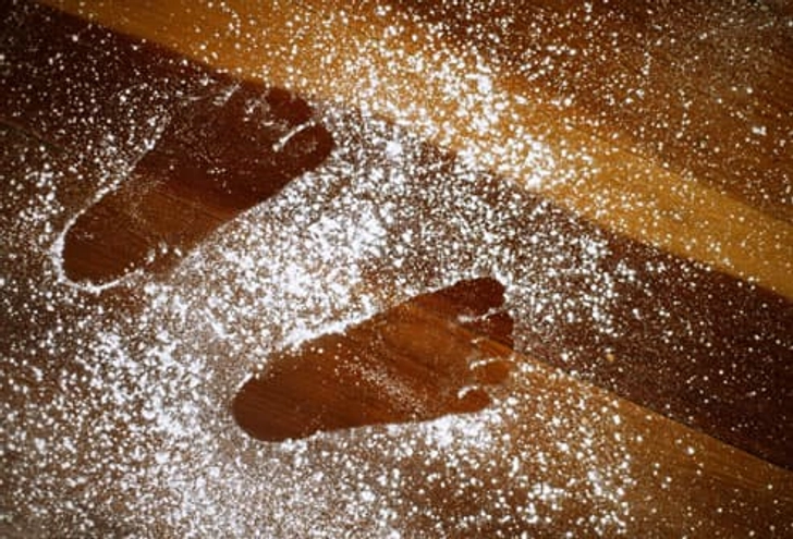 Myth: Talcum Powder Is a Cause