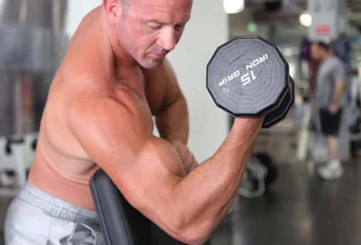 Bigger Arms: Preacher Curl